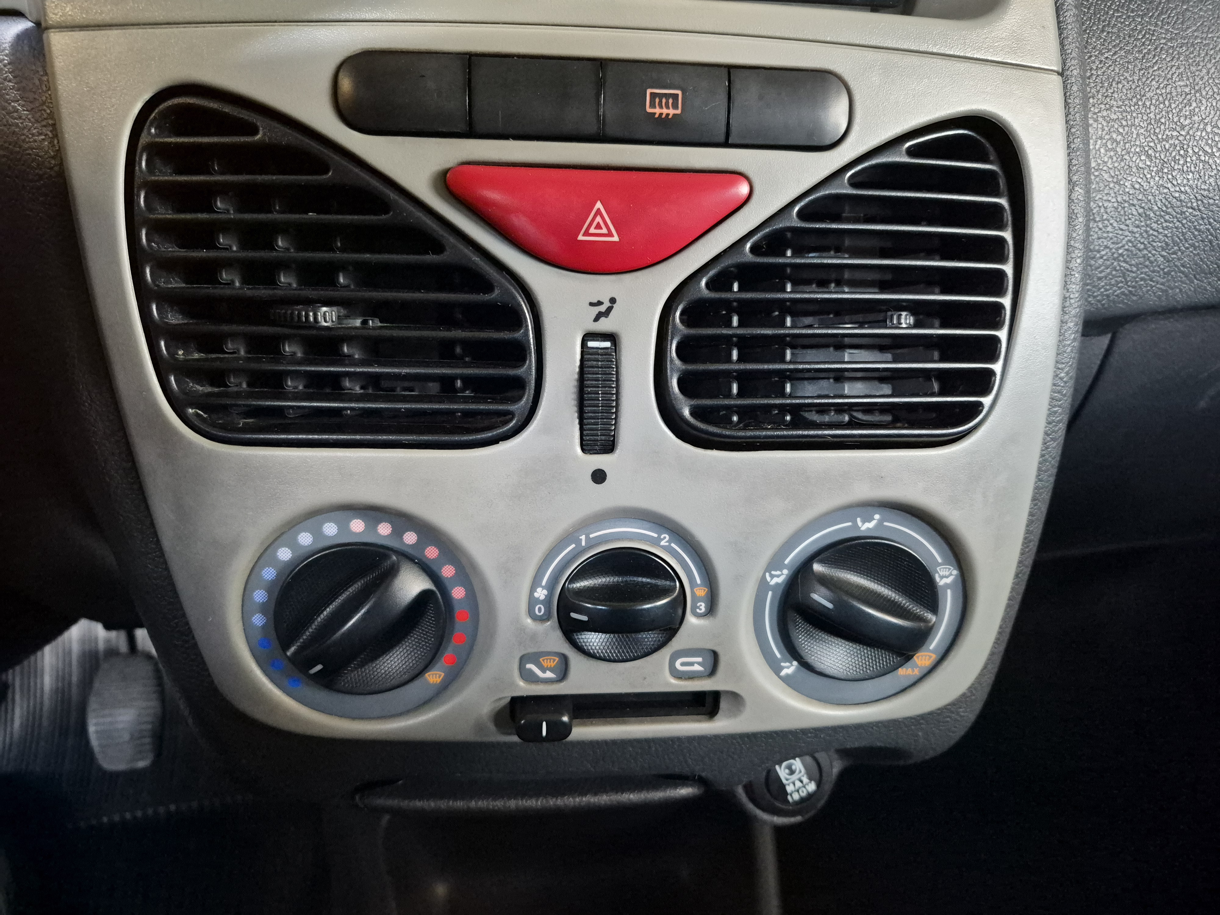 miniatura