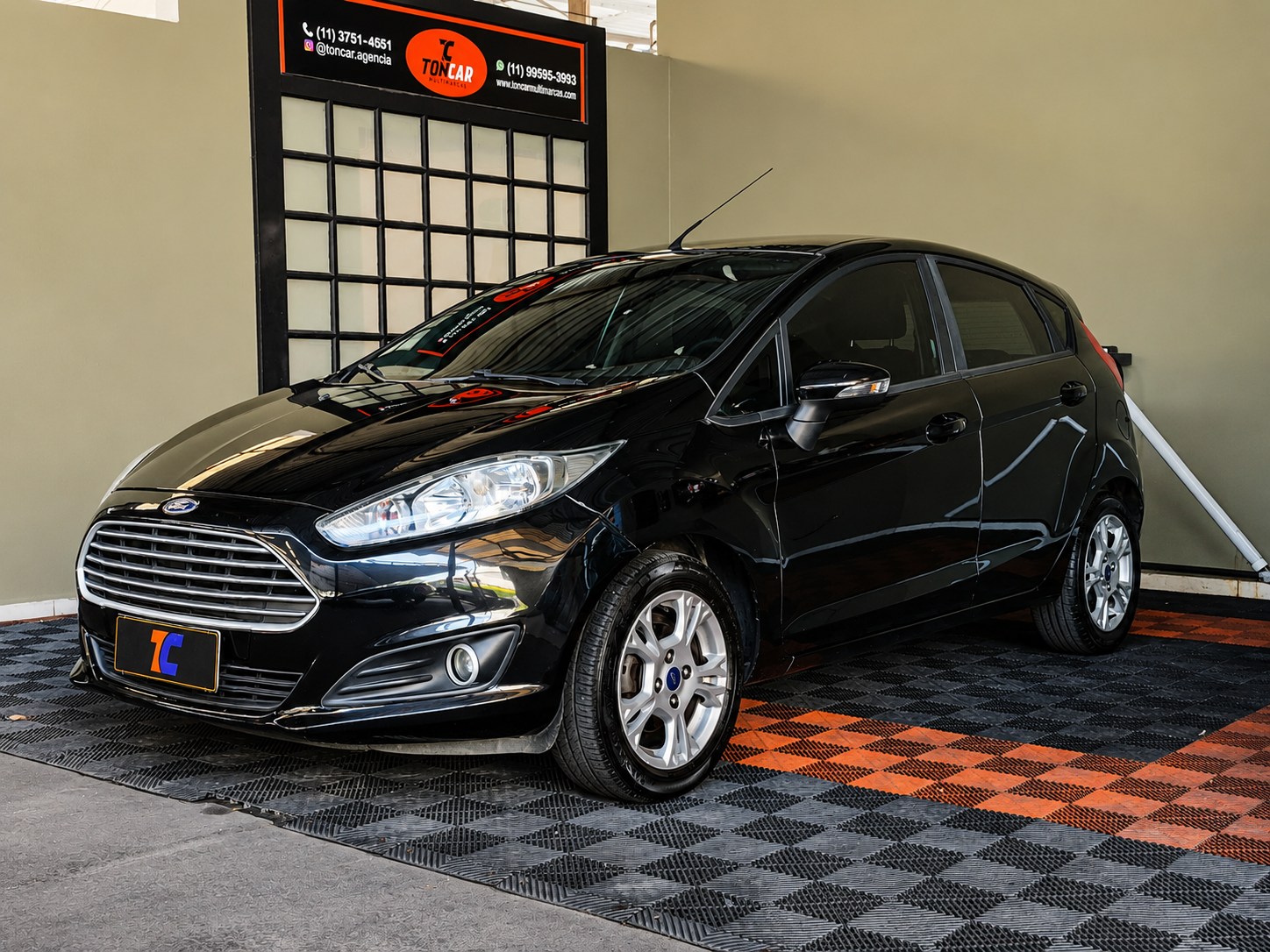 Ford Fiesta 1.6 16v Tivct Se Powershift